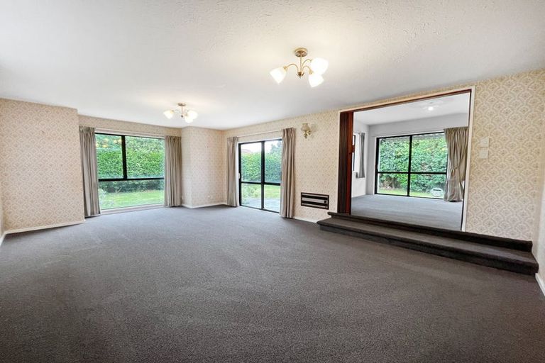 Photo of property in 40 Sayers Crescent, Ilam, Christchurch, 8041