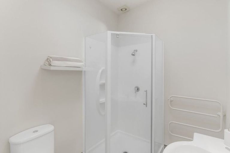 Photo of property in 2/54 Champion Street, Edgeware, Christchurch, 8013