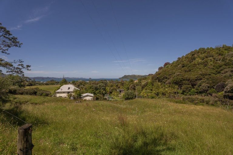 Photo of property in 23 Ara Mata, Cooks Beach, Whitianga, 3591