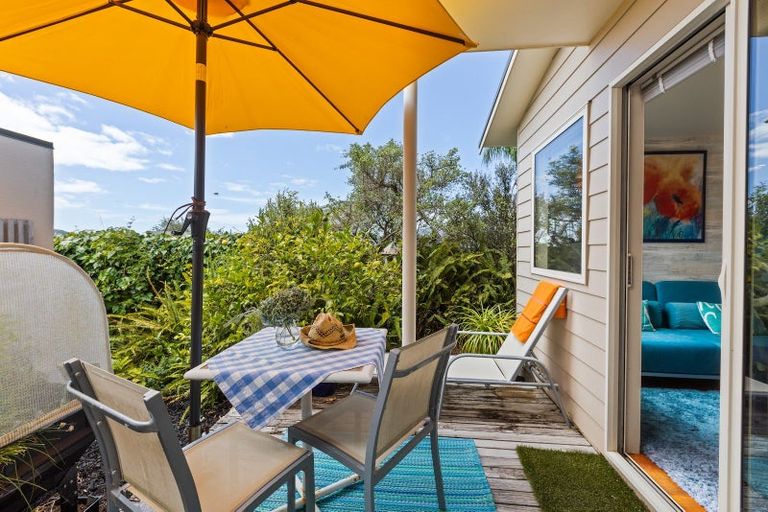 Photo of property in 17 Sykes Avenue, Hatfields Beach, Orewa, 0931
