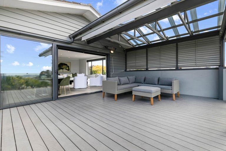 Photo of property in 2a Redwood Drive, Massey, Auckland, 0614