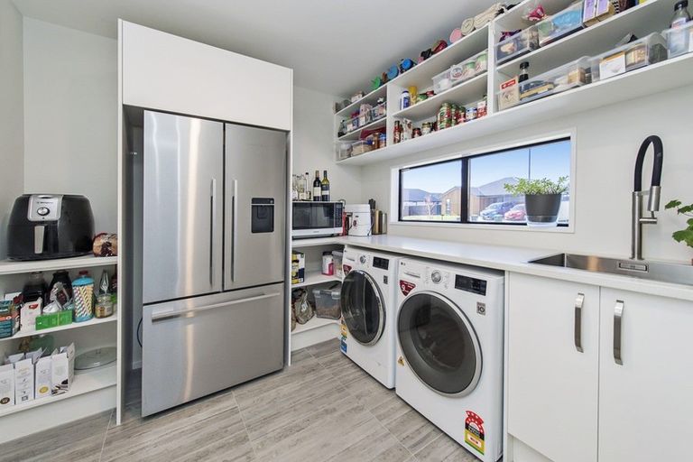 Photo of property in 8 Flock Street, Rolleston, 7615