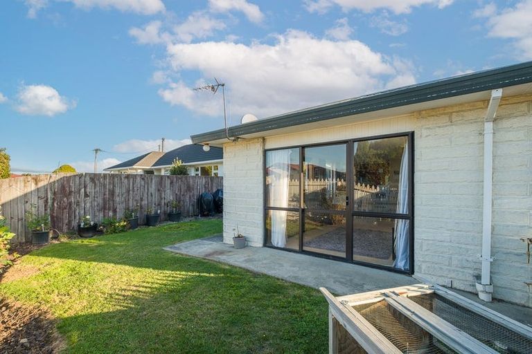 Photo of property in 9 Trevor Street, Hornby, Christchurch, 8042