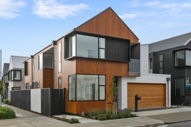 Photo of property in 6 Hastings Street, Hobsonville, Auckland, 0616