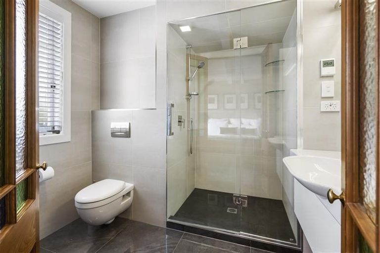 Photo of property in 18 Marie Avenue, Red Beach, 0932