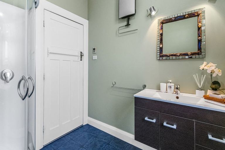 Photo of property in 26 Ngaio Street, Saint Martins, Christchurch, 8022