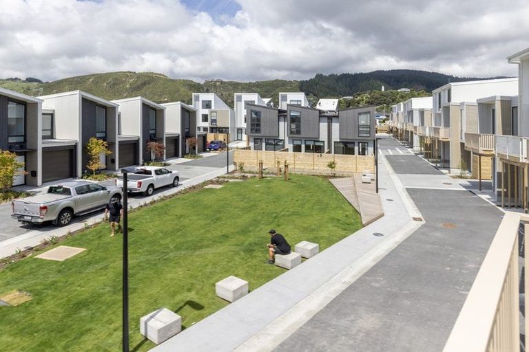 Photo of property in 51 Kamahi Place, Paraparaumu, 5032