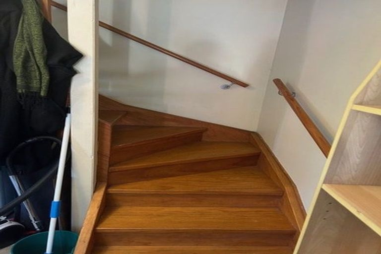 Photo of property in 1 Entrance Street, Aro Valley, Wellington, 6012