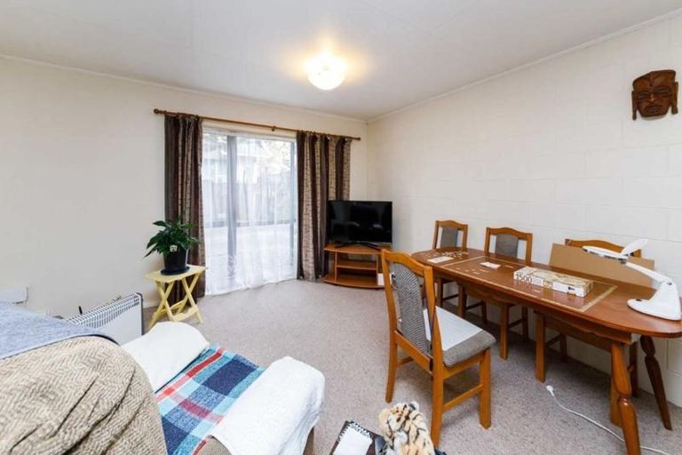 Photo of property in 829b Main Street, Roslyn, Palmerston North, 4414