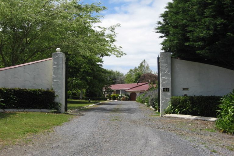 Photo of property in 15 Lawrie Avenue, Pukekohe, 2120