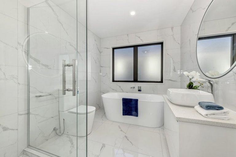 Photo of property in 28 Hearth Street, Flat Bush, 2019