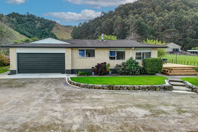 Photo of property in 1038 State Highway 4, Parikino, Whanganui, 4573