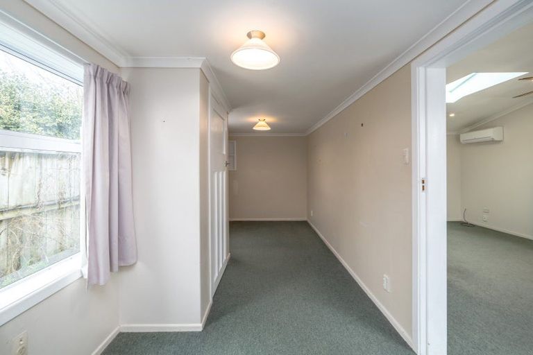 Photo of property in 14 Humphries Street, Greytown, 5712