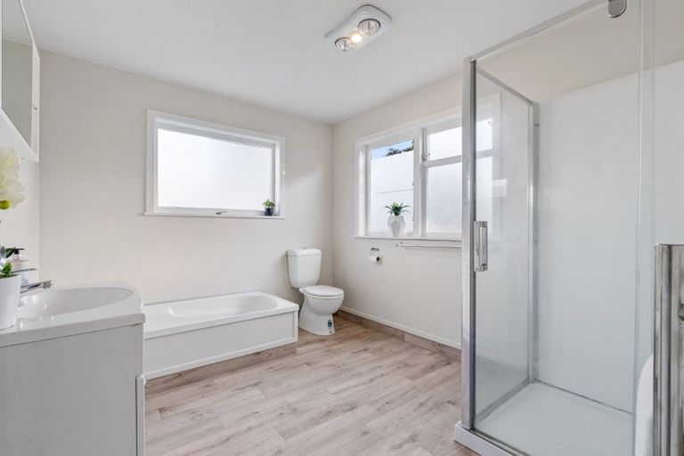 Photo of property in 73 Marne Road, Papakura, 2110