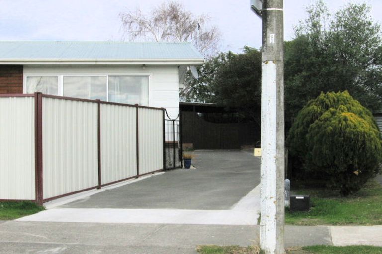 Photo of property in 2/41 Lyttelton Crescent, Tamatea, Napier, 4112