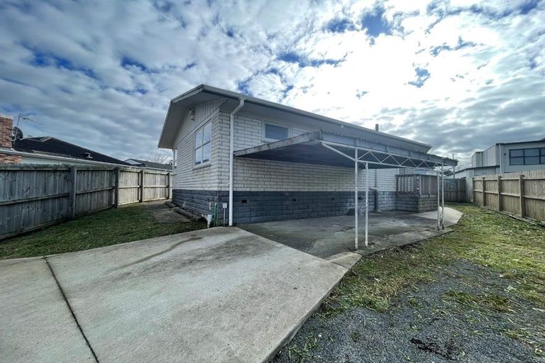 Photo of property in 12 Jenkins Place, Manurewa East, Auckland, 2102