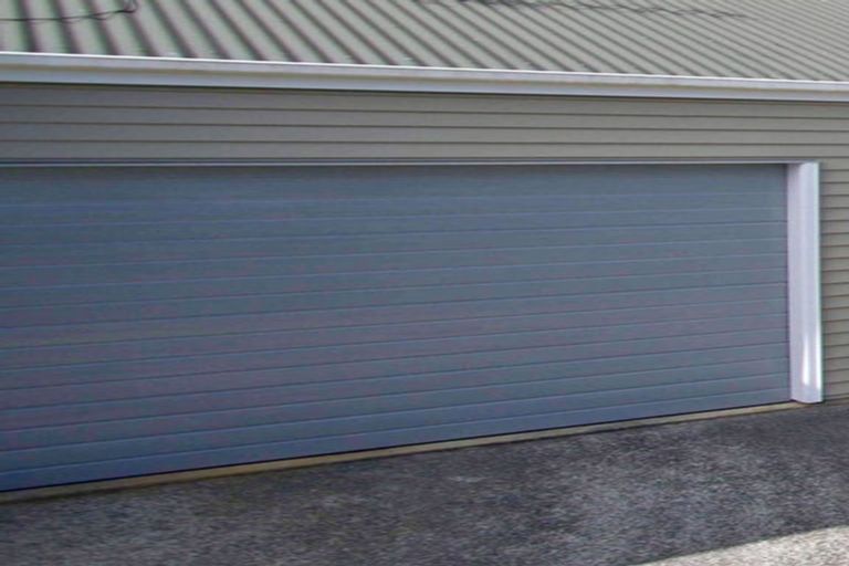 Photo of property in 1/127 Atkinson Road, Titirangi, Auckland, 0604