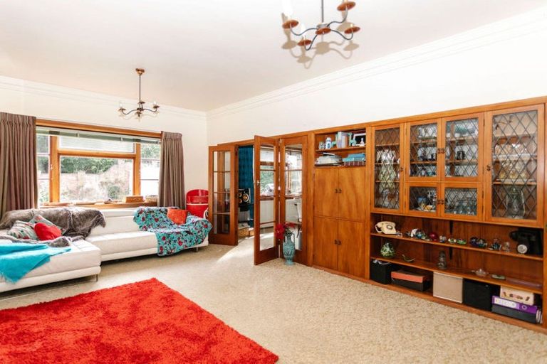 Photo of property in 3 King Street, Dannevirke, 4930