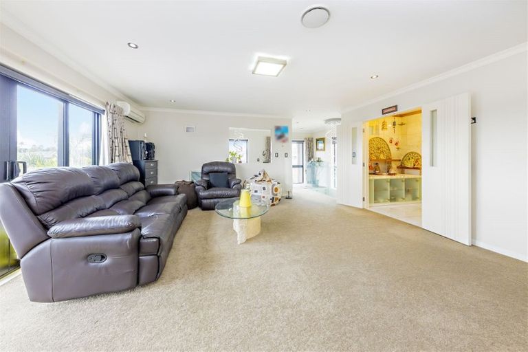 Photo of property in 43 Mckittrick Avenue, Flat Bush, Auckland, 2019