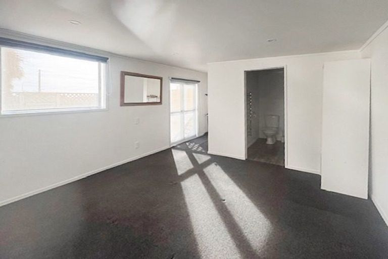 Photo of property in 62 Pratt Avenue, Foxton Beach, Foxton, 4815