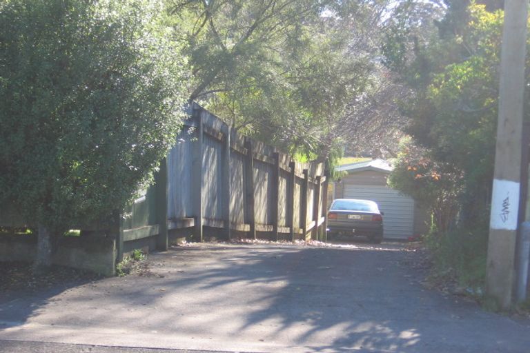 Photo of property in 27 Withers Road, Glen Eden, Auckland, 0602