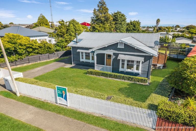 Photo of property in 1106 Caroline Road, Mayfair, Hastings, 4122