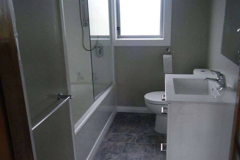 Photo of property in 36 Harwich Street, Balclutha, 9230