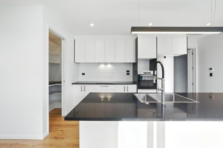 Photo of property in 39 Whitburn Avenue, Halswell, Christchurch, 8025