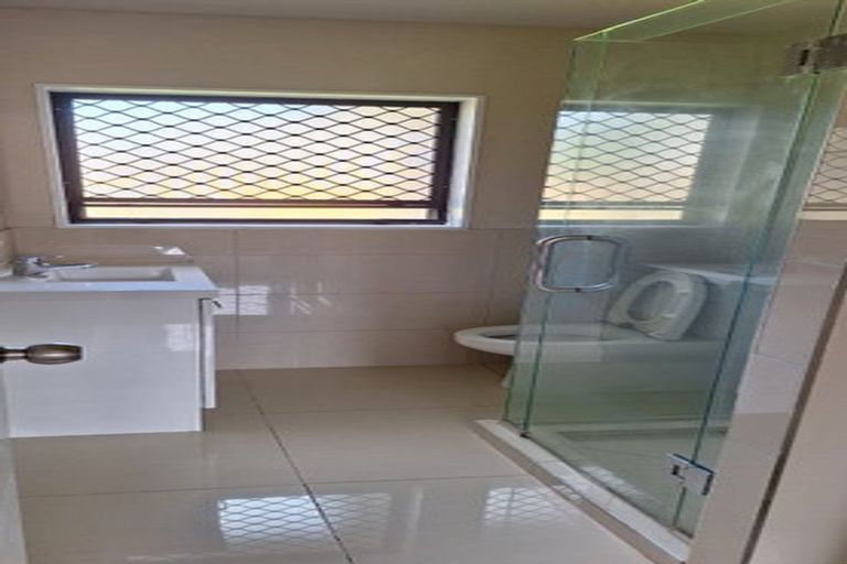 Photo of property in 5 Morewood Lane, Favona, Auckland, 2024