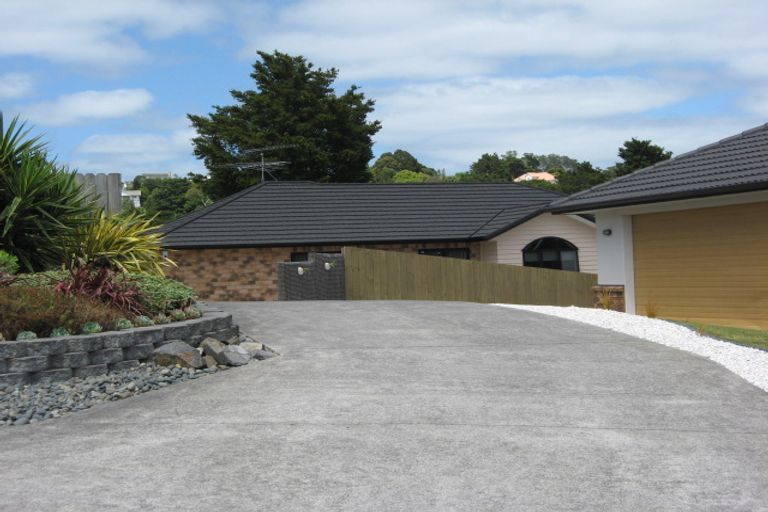 Photo of property in 50 Ridgeway Road, Pukekohe, 2120