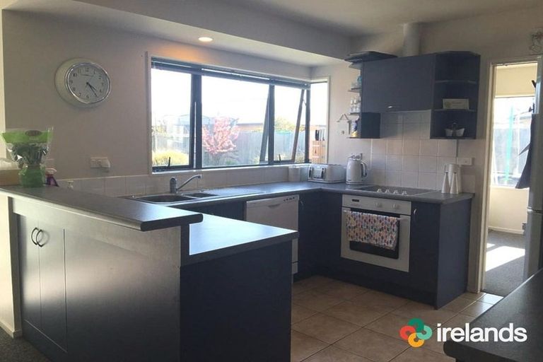 Photo of property in 6 Panache Place, Northwood, Christchurch, 8051