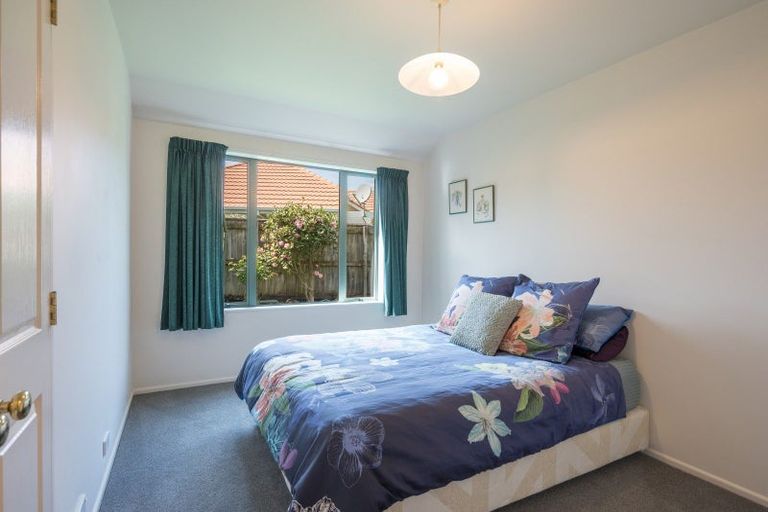 Photo of property in 2 Fell Place, Stoke, Nelson, 7011