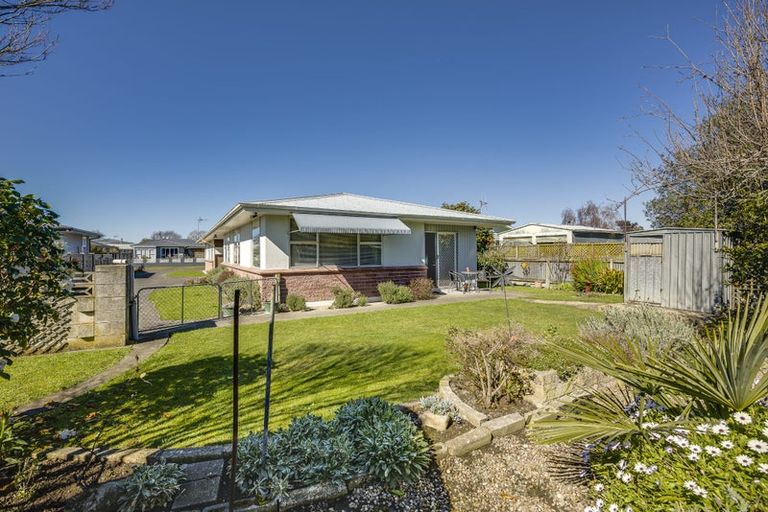 Photo of property in 2/80 Clarence Cox Crescent, Pirimai, Napier, 4112