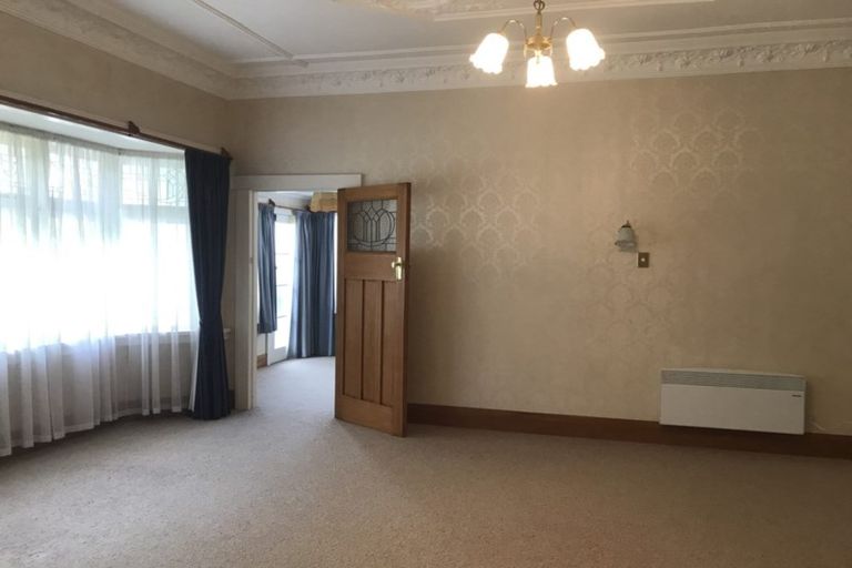 Photo of property in 342 The Parade, Island Bay, Wellington, 6023