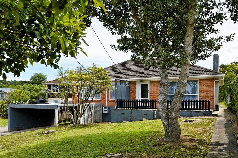 Photo of property in 29 Stottholm Road, Titirangi, Auckland, 0604