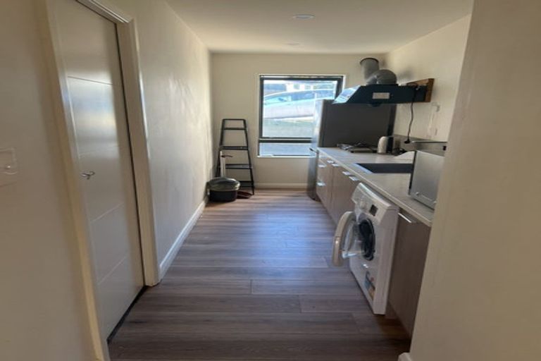 Photo of property in 3 Kahu Close, Orewa, 0931