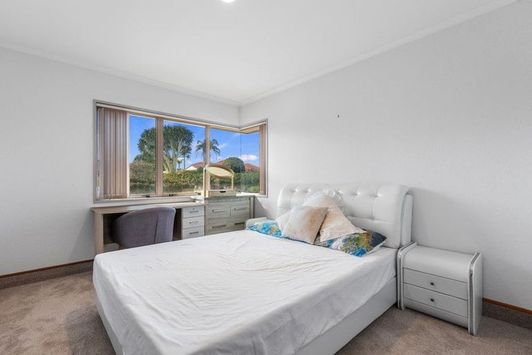 Photo of property in 24 Santa Monica Drive, Papamoa Beach, Papamoa, 3118