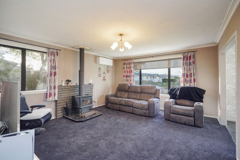 Photo of property in 71 Thornhill Street, Rockdale, Invercargill, 9812