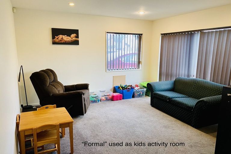 Photo of property in 11 Heidi Crescent, Flat Bush, Auckland, 2016