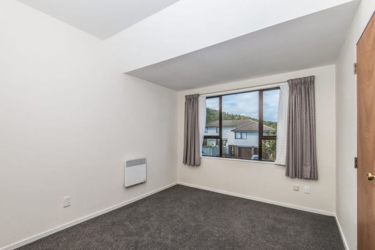 Photo of property in 45a Satara Crescent, Khandallah, Wellington, 6035