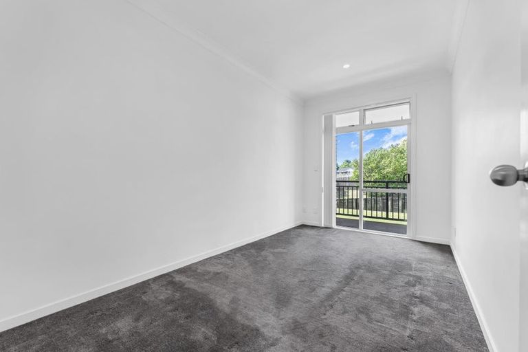 Photo of property in 15/44 Carlos Drive, Flat Bush, Auckland, 2016