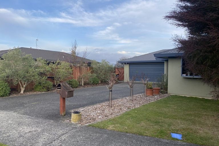 Photo of property in 81 Parnell Heights, Kelvin Grove, Palmerston North, 4414