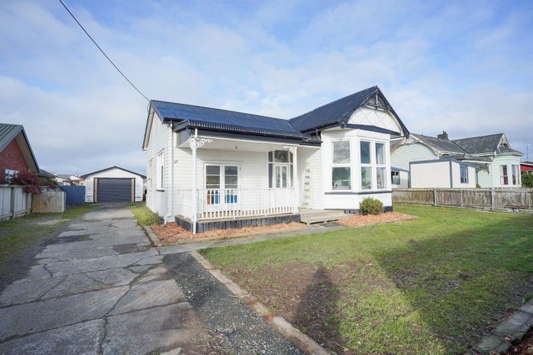 Photo of property in 27 Arthur Street, Winton, 9720