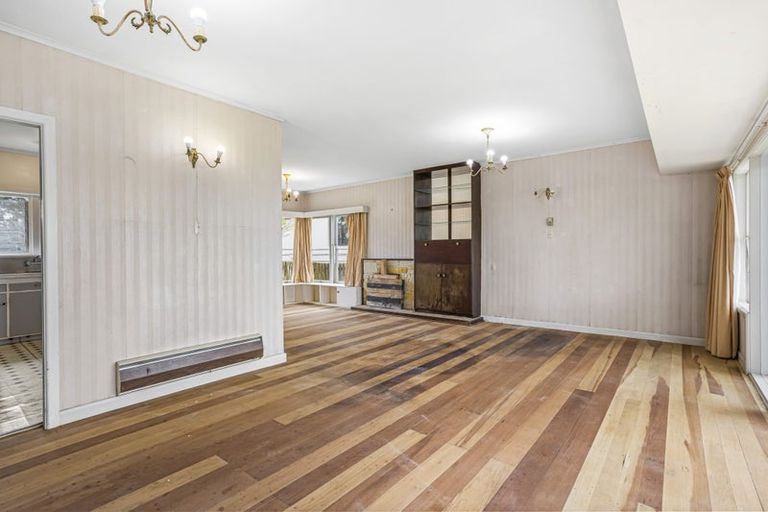 Photo of property in 59 Sylvan Avenue, Northcote, Auckland, 0627