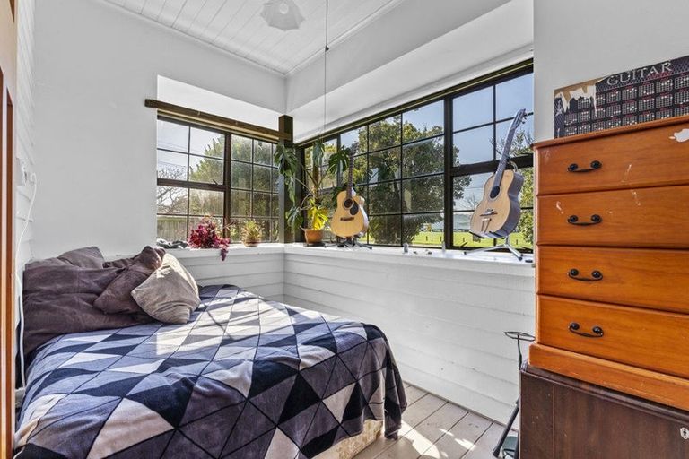 Photo of property in 1 Devon Road, Springvale, Whanganui, 4501