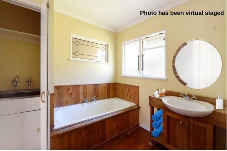 Photo of property in 32 Maitland Avenue, Stoke, Nelson, 7011