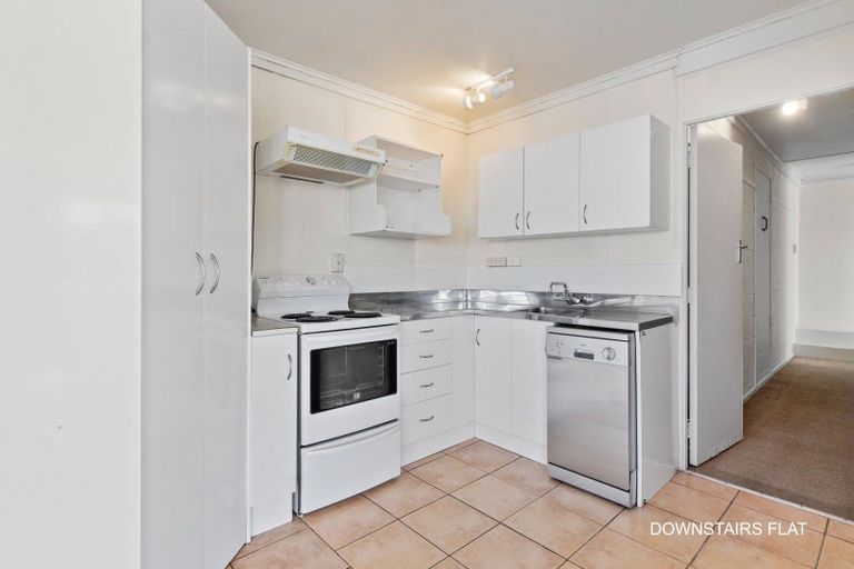 Photo of property in 58 Rothesay Bay Road, Rothesay Bay, Auckland, 0630
