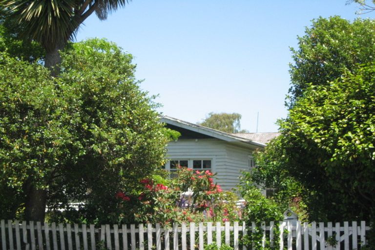 Photo of property in 23 Diamond Avenue, Spreydon, Christchurch, 8024