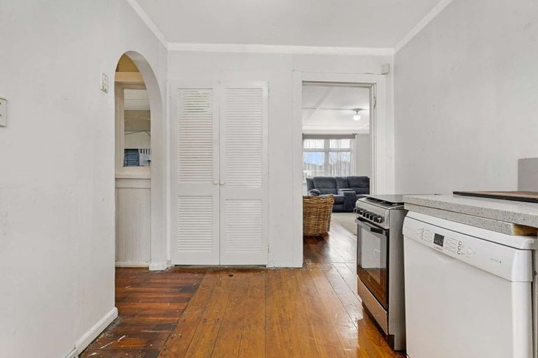 Photo of property in 905 Queen Street East, Parkvale, Hastings, 4122