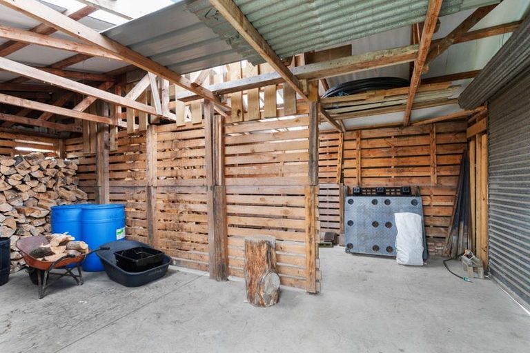 Photo of property in 22 Shelton Place, Feilding, 4702